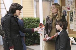 Illustration for article titled Once Upon a Time 1x08, "Desperate Souls" Pictures